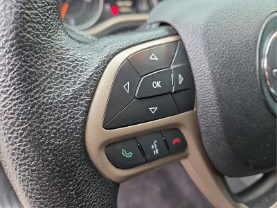 2017 Jeep Cherokee Sport