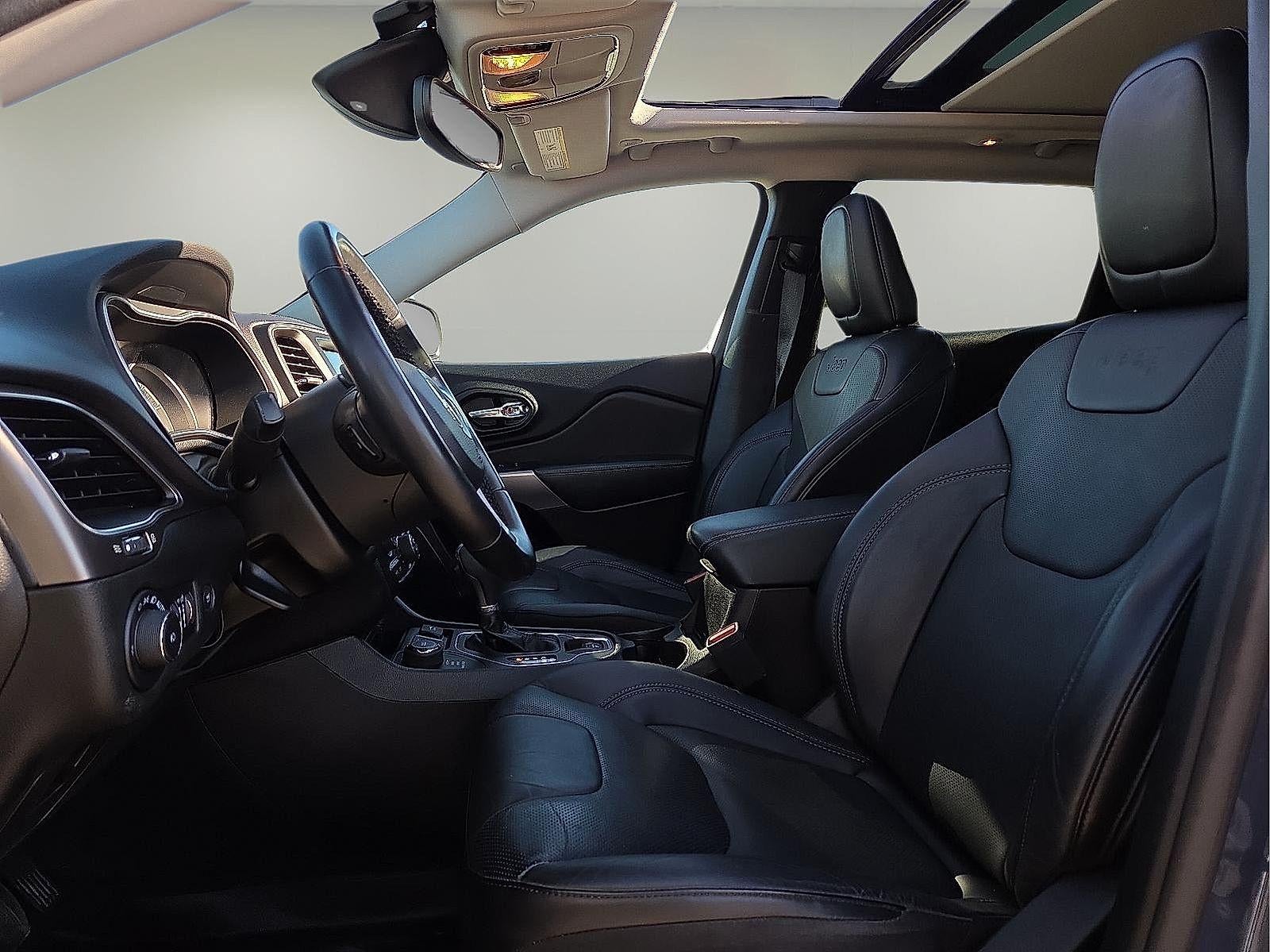 2021 Jeep Cherokee Latitude Lux 4X4