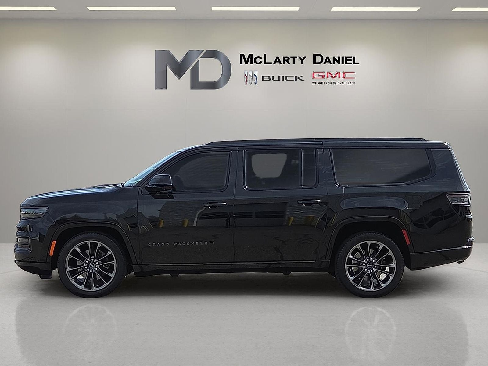 2024 Jeep Grand Wagoneer L Series II 4x4