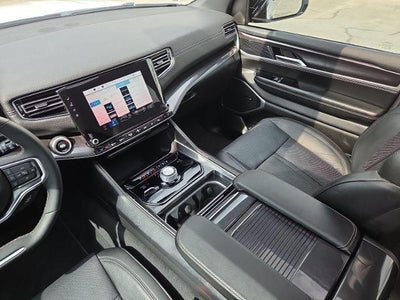 2024 Jeep Wagoneer Base