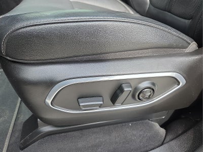 2024 Jeep Wagoneer Base