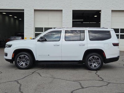 2024 Jeep Wagoneer Base