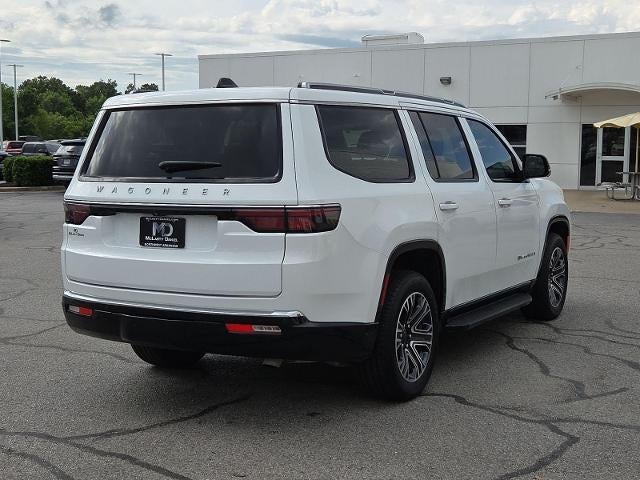 2024 Jeep Wagoneer Base