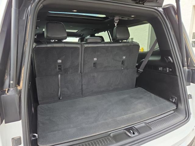 2024 Jeep Wagoneer Base