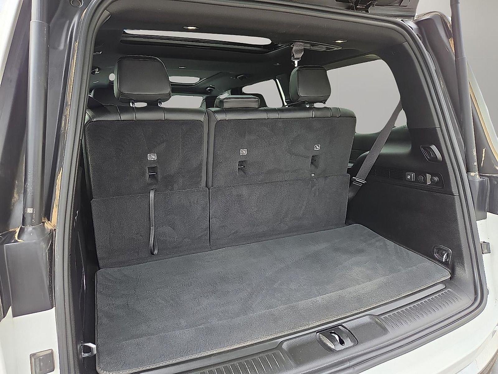 2024 Jeep Wagoneer Base
