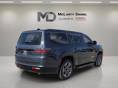 2025 Jeep Wagoneer Base