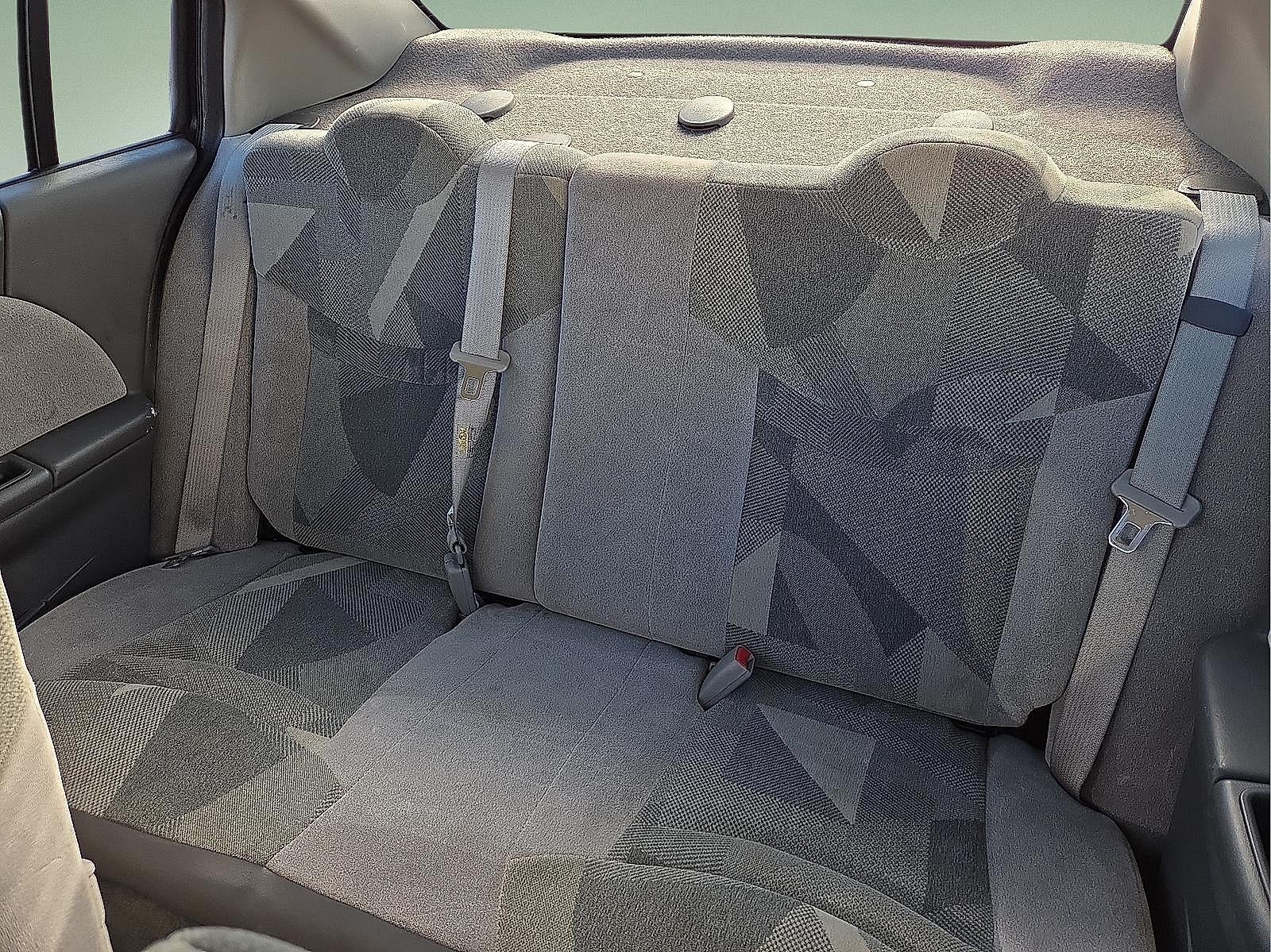 2003 Saturn Ion ION 3