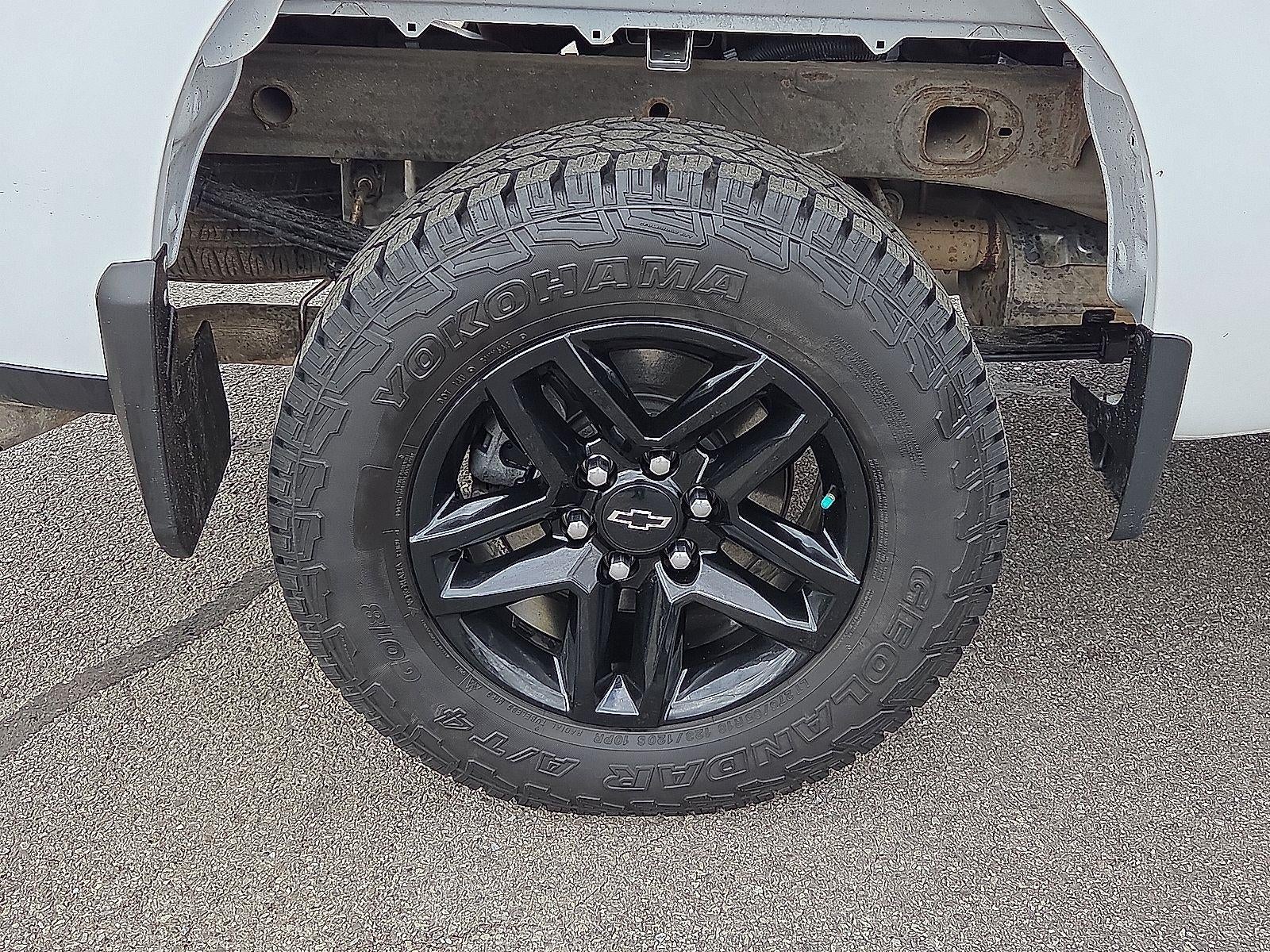 2022 Chevrolet Silverado 1500 LTD Custom Trail Boss