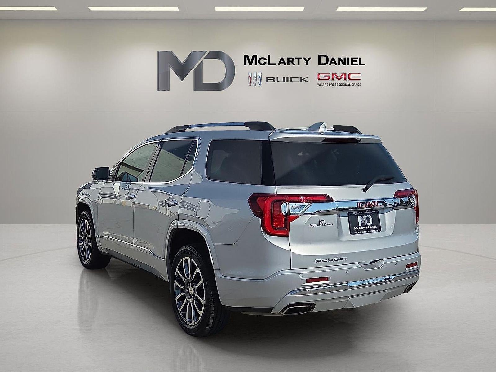 2020 GMC Acadia Denali