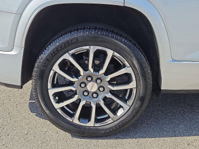 2020 GMC Acadia Denali
