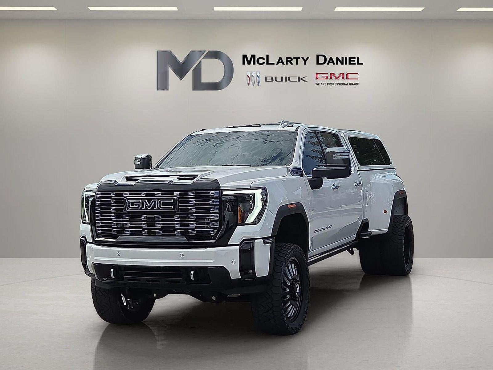 2025 GMC Sierra 3500 HD Denali Ultimate DRW