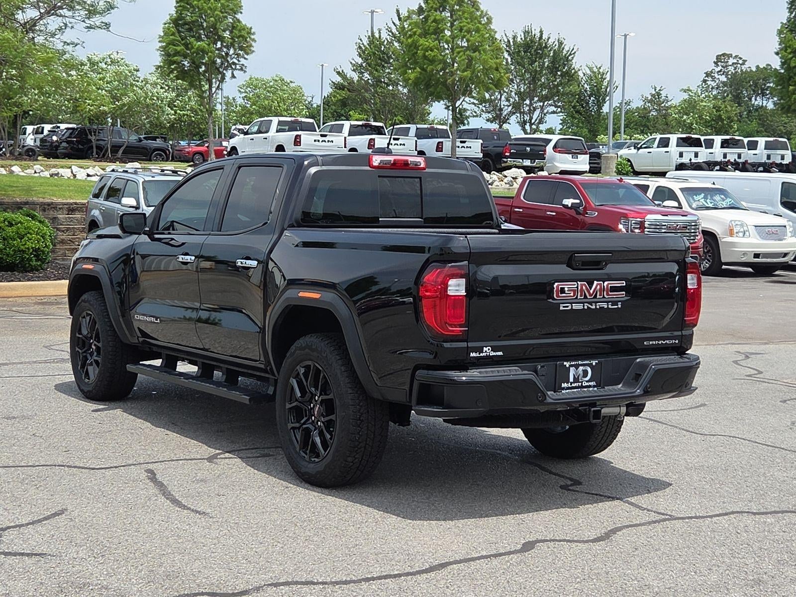 2025 GMC Canyon Denali