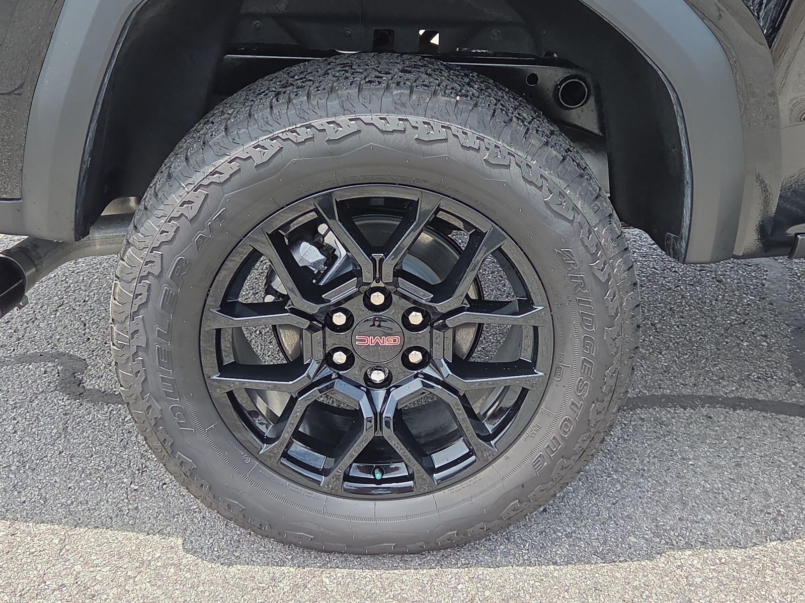 2025 GMC Canyon Denali