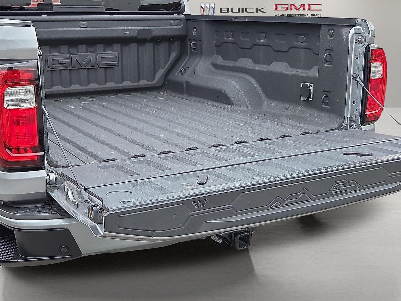 2023 GMC Canyon AT4