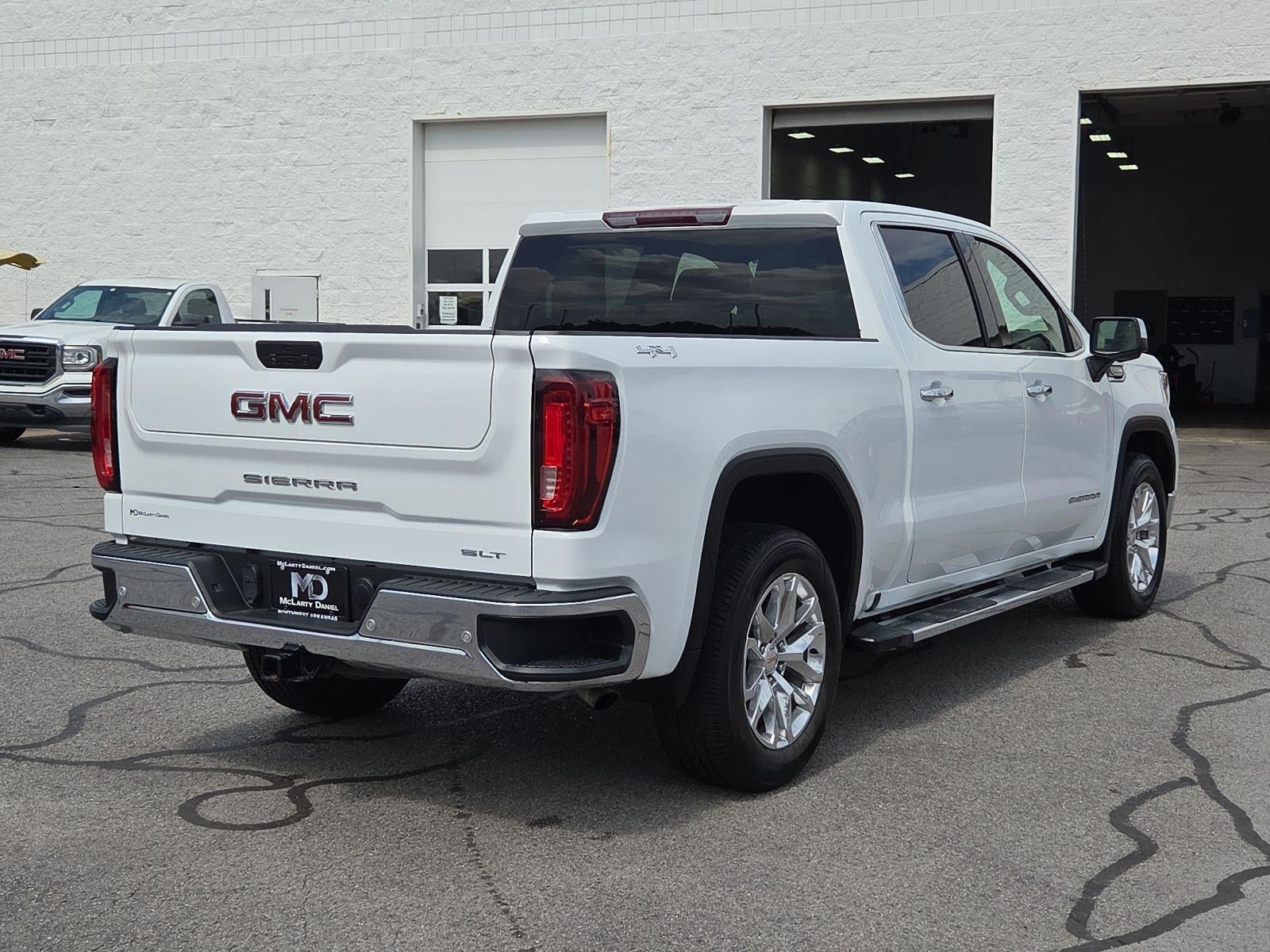 2021 GMC Sierra 1500 SLT