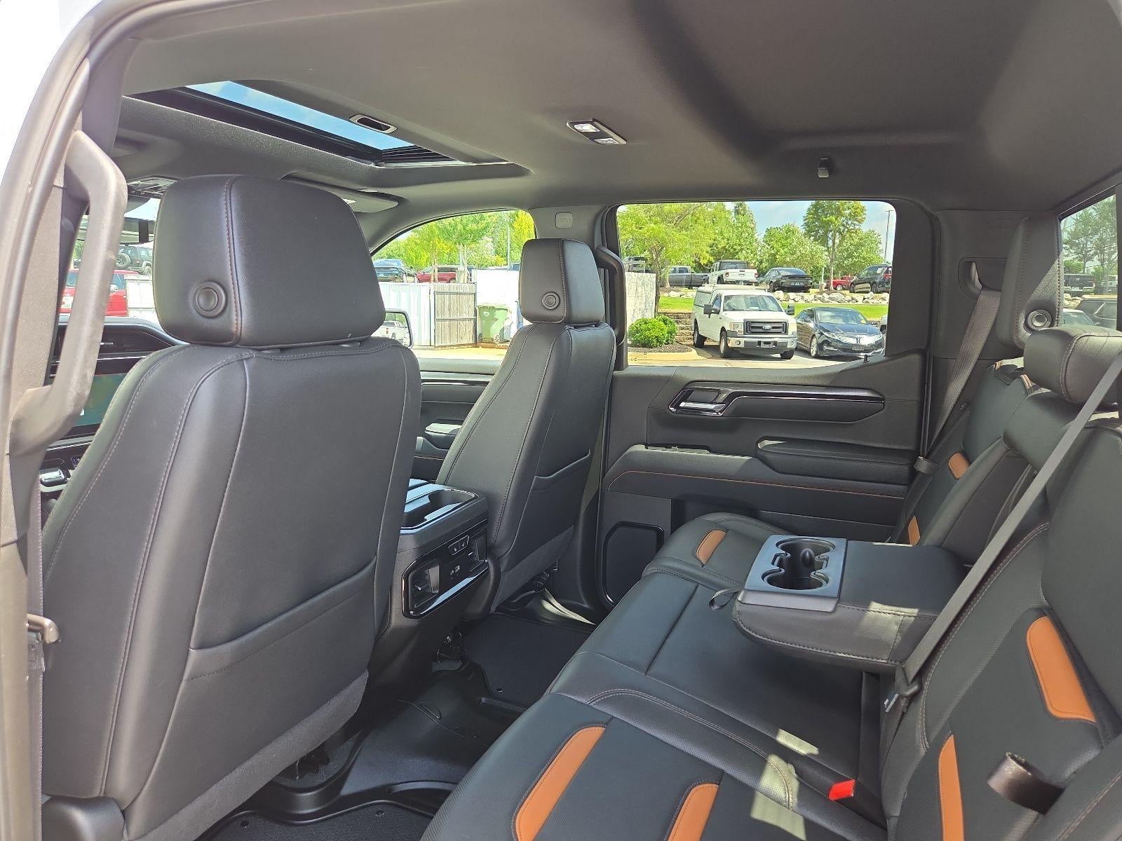 2025 GMC Sierra 1500 AT4