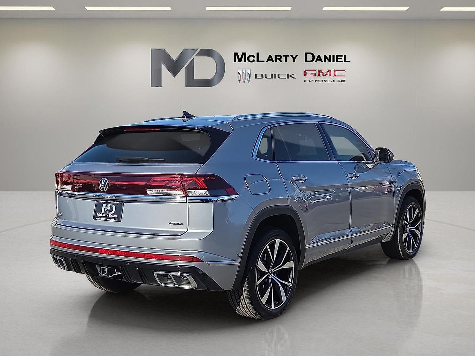 2024 Volkswagen Atlas Cross Sport 2.0T SEL Premium R-Line