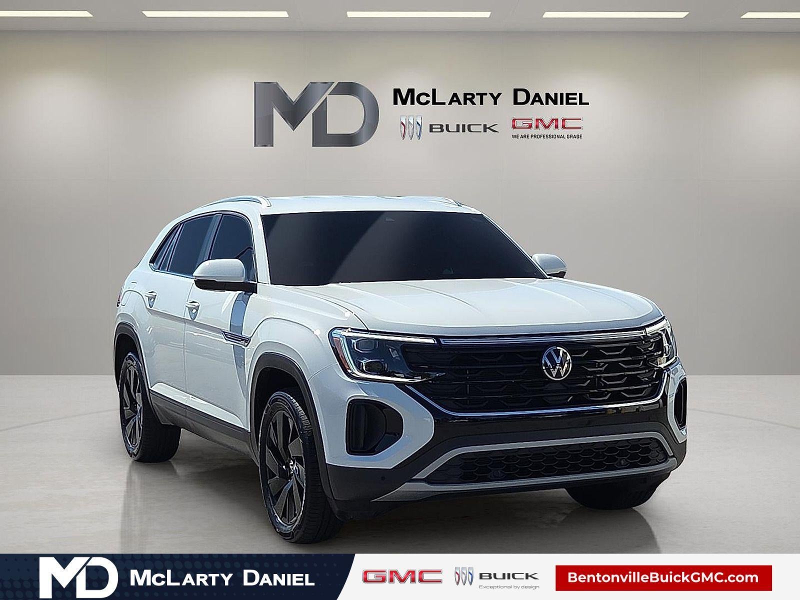 2024 Volkswagen Atlas Cross Sport 2.0T SE w/Technology