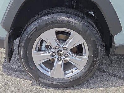 2022 Toyota RAV4 XLE