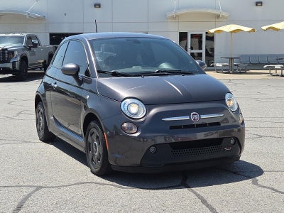 2019 FIAT 500e Base