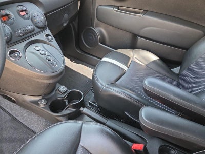 2019 FIAT 500e Base