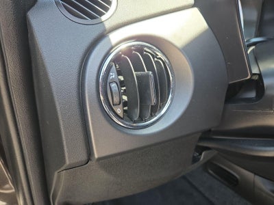2019 FIAT 500e Base