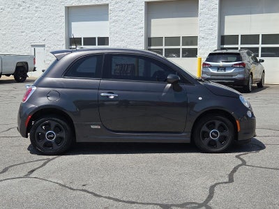 2019 FIAT 500e Base