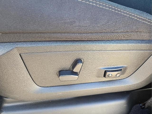 2023 RAM 3500 Big Horn Crew Cab 4x4 8' Box