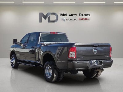 2023 RAM 3500 Big Horn Crew Cab 4x4 8' Box