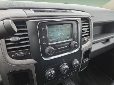 2017 RAM 2500 Tradesman Crew Cab 4x4 6'4" Box