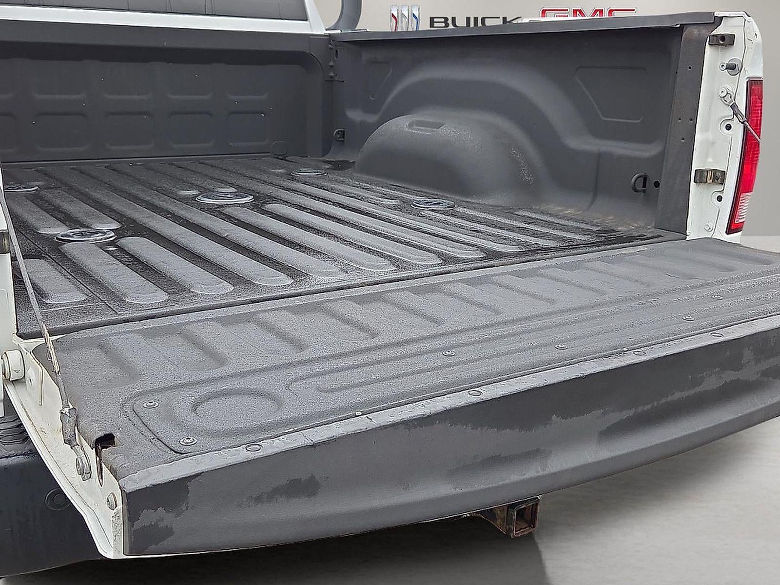 2017 RAM 2500 Tradesman Crew Cab 4x4 6'4" Box