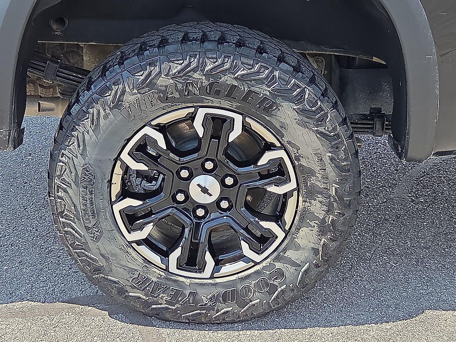 2025 Chevrolet Silverado 1500 ZR2