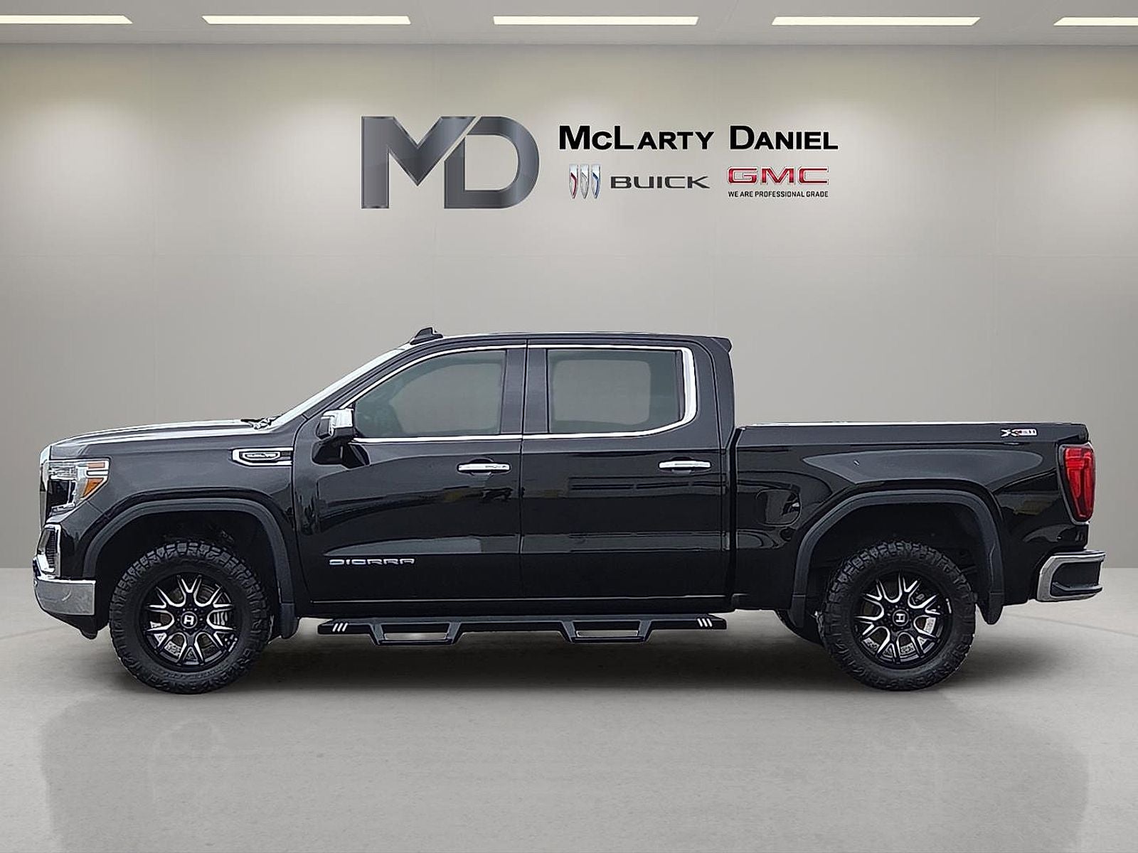 2019 GMC Sierra 1500 SLT