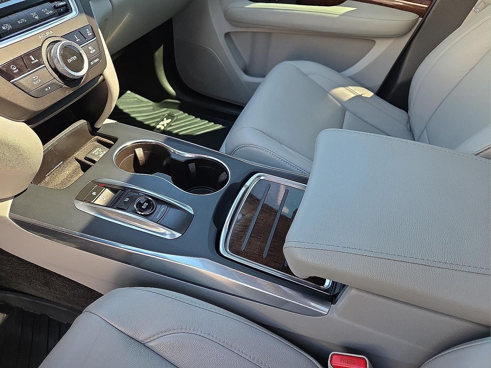 2017 Acura MDX w/Technology Package
