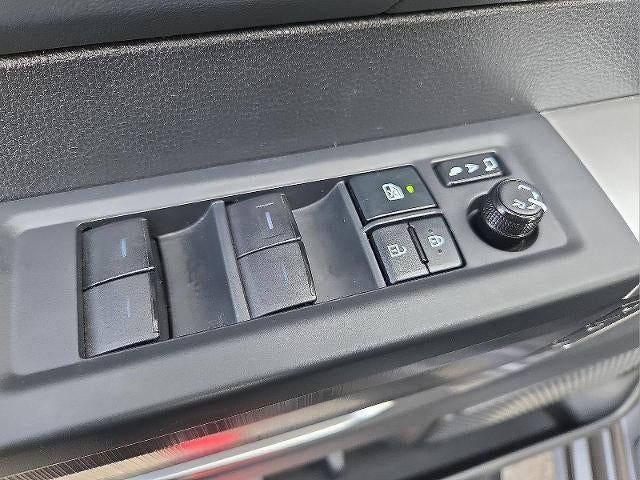 2022 Toyota Tundra Platinum