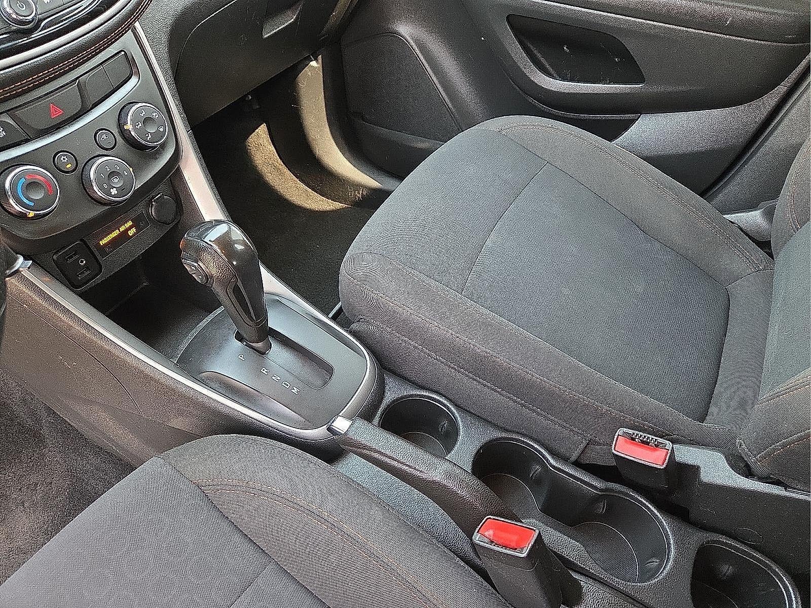 2022 Chevrolet Trax LS