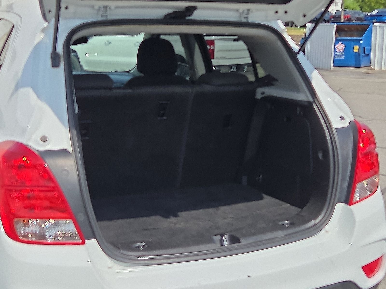 2022 Chevrolet Trax LS