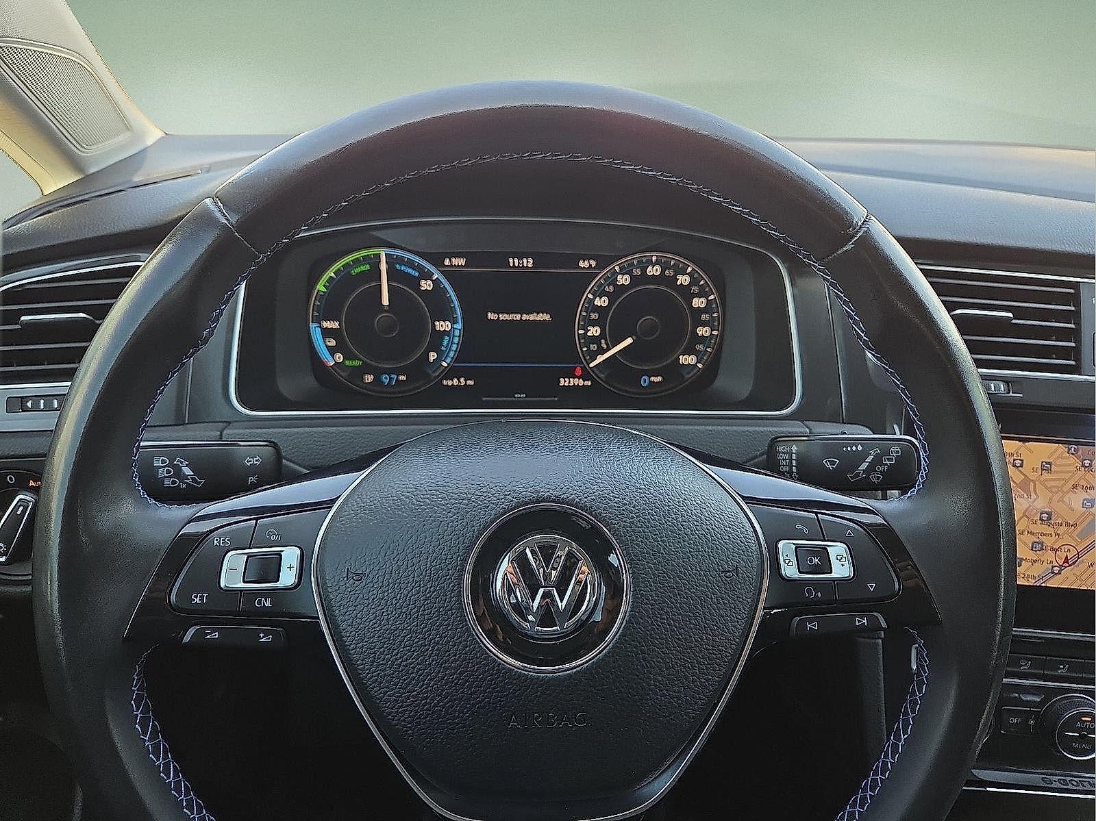 2018 Volkswagen e-Golf SEL Premium