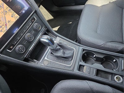 2018 Volkswagen e-Golf SEL Premium