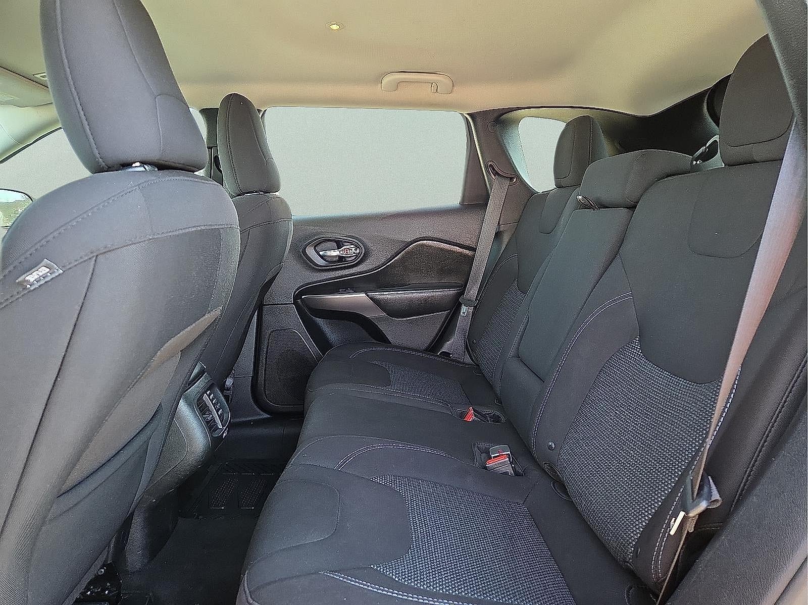 2019 Jeep Cherokee Latitude FWD