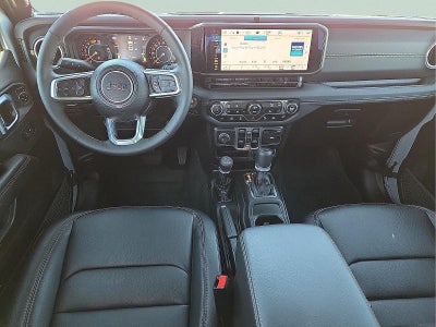2024 Jeep Wrangler 4-Door Sahara 4x4