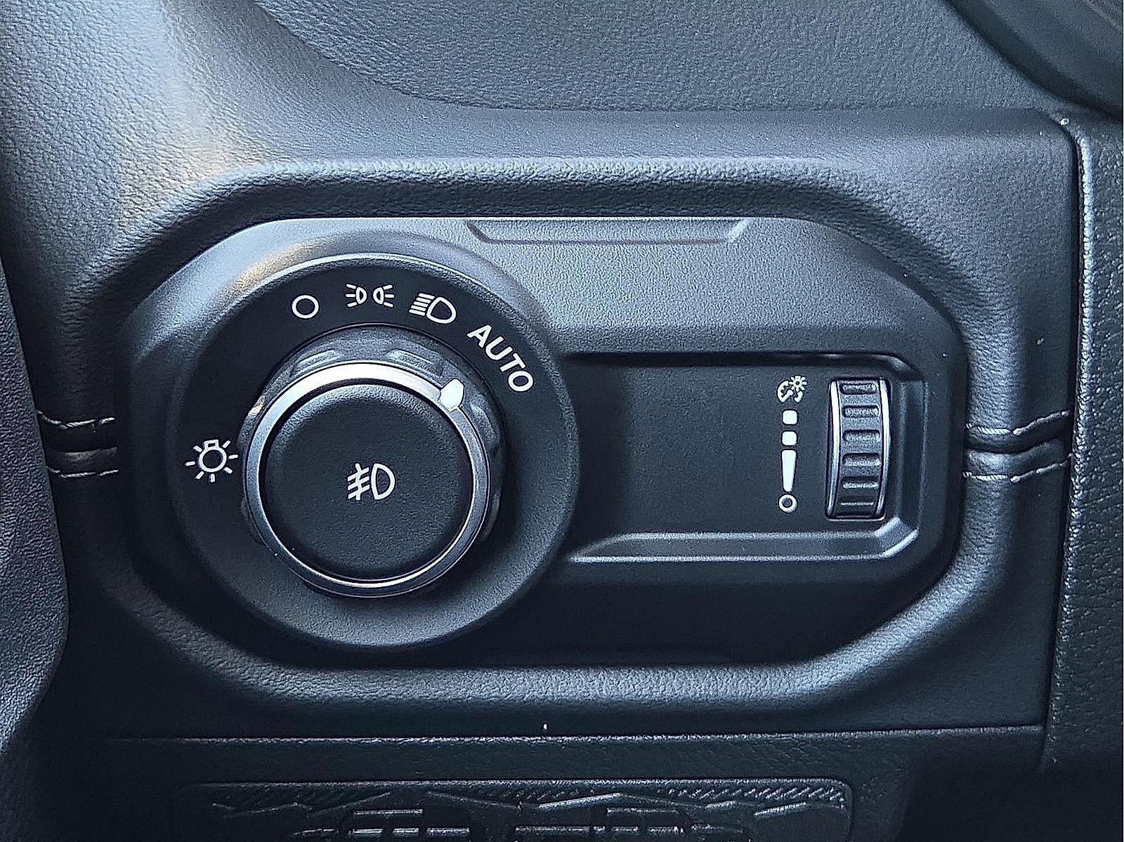 2024 Jeep Wrangler 4-Door Sahara 4x4