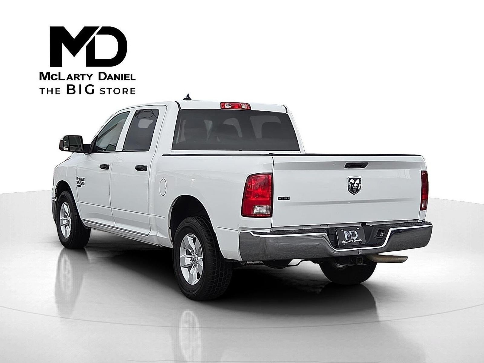 2023 RAM 1500 Classic SLT Crew Cab 4x2 5'7" Box
