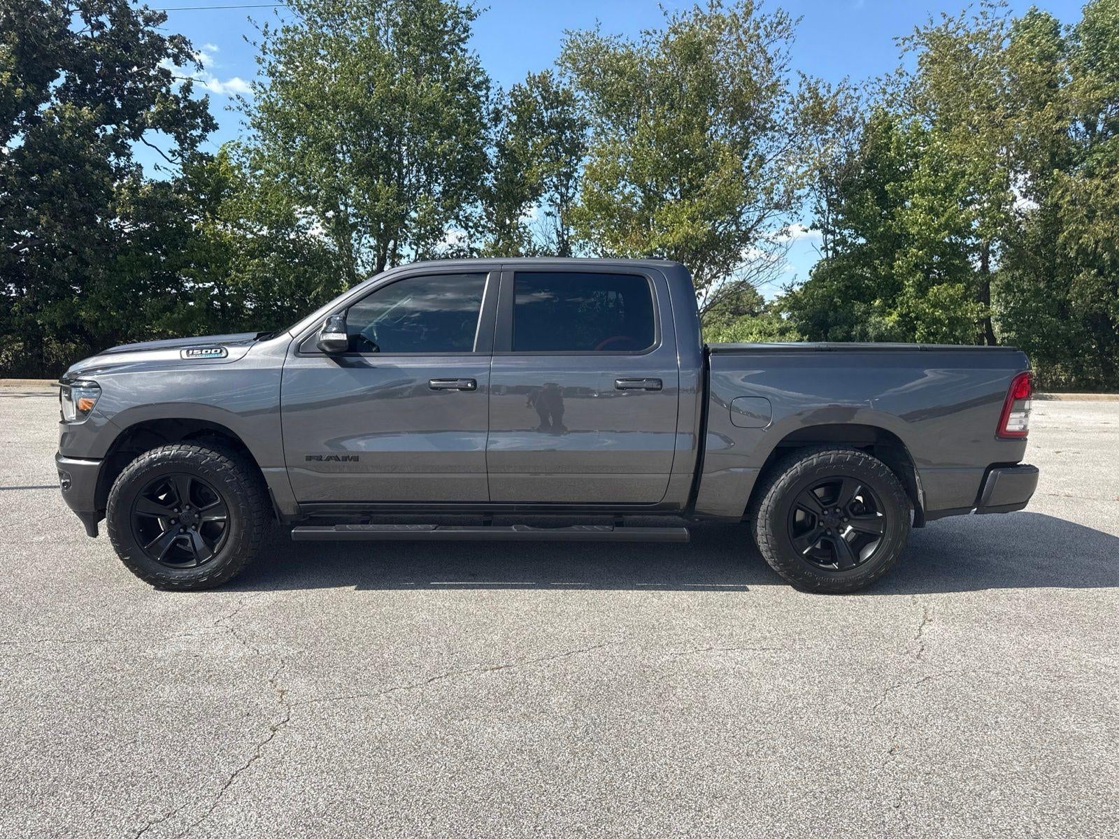 2021 RAM 1500 Big Horn Crew Cab 4x4 5'7" Box