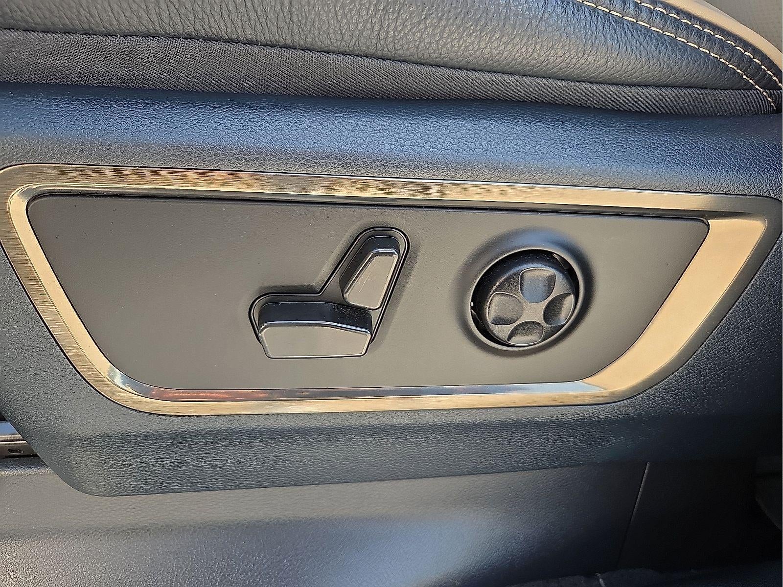 2021 RAM 1500 Limited Crew Cab 4x4 5'7" Box