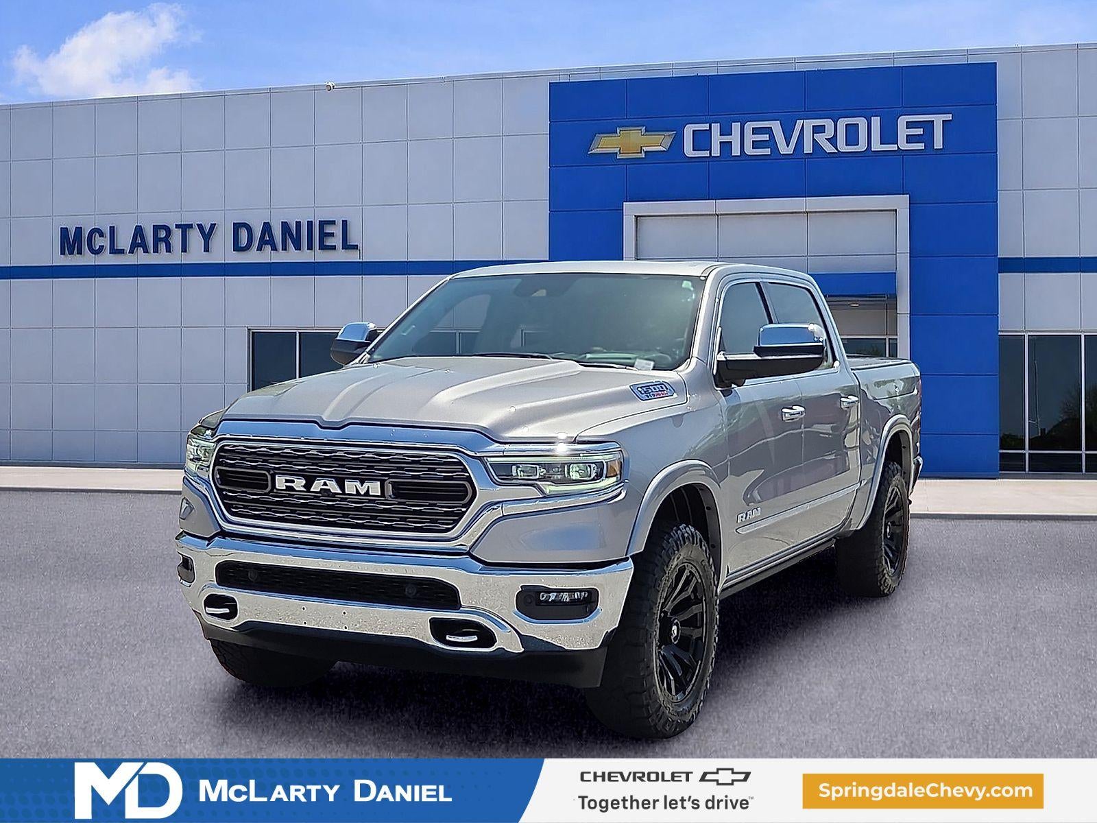 2021 RAM 1500 Limited Crew Cab 4x4 5'7" Box