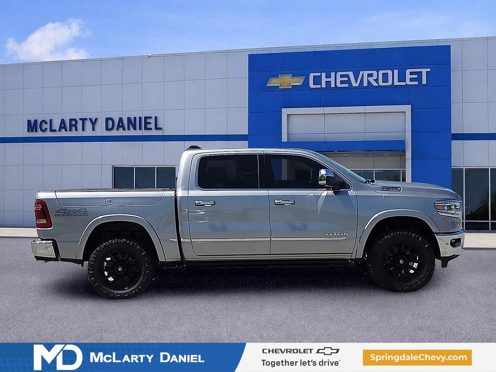 2021 RAM 1500 Limited Crew Cab 4x4 5'7" Box