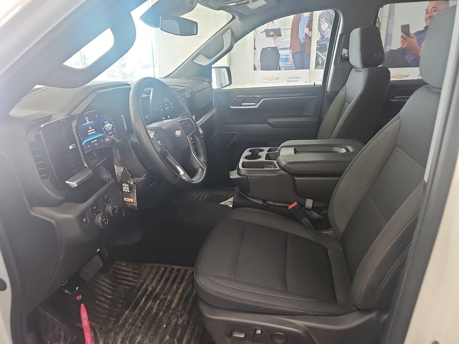 2024 Chevrolet Silverado 1500 LT (2FL)