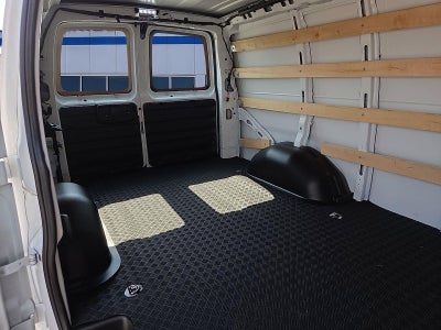 2025 Chevrolet Express Cargo Base