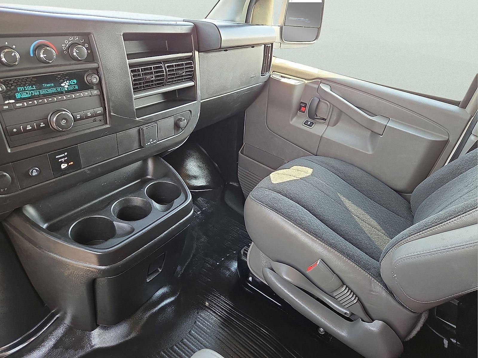 2025 Chevrolet Express Cargo Base
